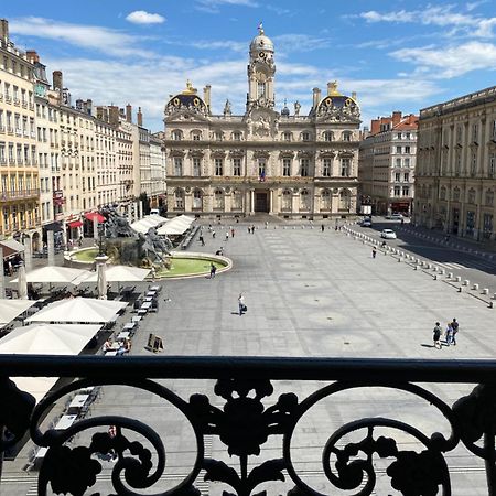 Vue Place Des Terreaux-4 Voyageurs Lyon Exterior foto